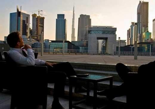 امارات کسب تابعیت برای خارجیها را آسان میکند