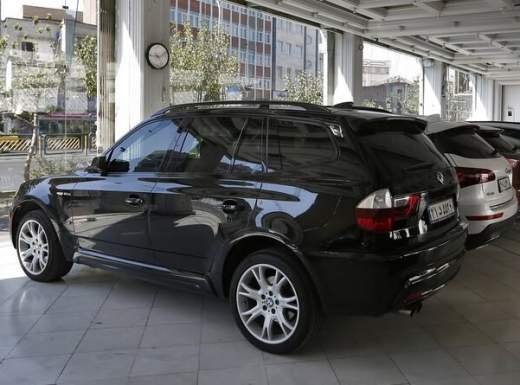 بررسی وضعیت قیمت خودروهای وارداتی در بازار