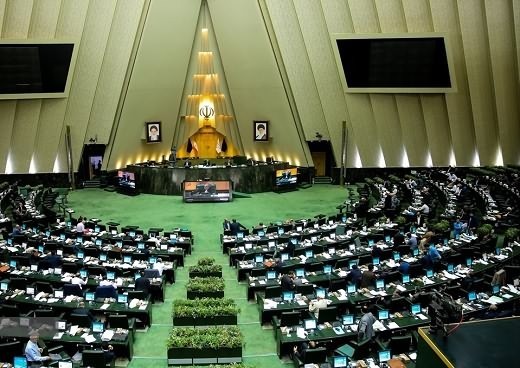 اتهامزنی رئیس کمیته پارلمانی کانون سردفتران به نمایندگان مجلس