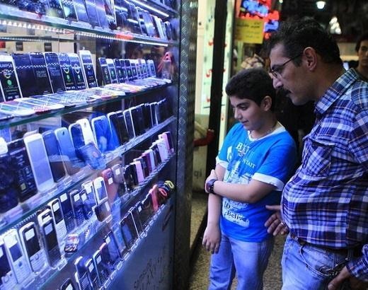 ضرورت ساماندهی بازار تلفنهمراه با آغاز سال تحصیلی