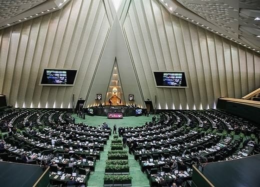 کسب و کار و خودرو از رانت و انحصار رها شد