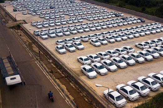 دپوی 140 هزار خودرو باعث افزایش قیمت میشود