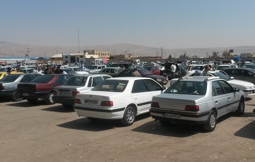 نیمی از بازار در دست ایران خودرو