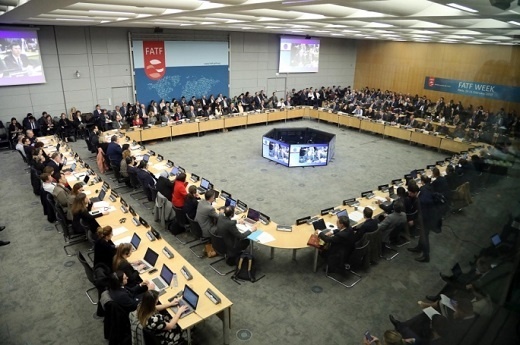 ایران در فهرست سیاه FATF باقیماند