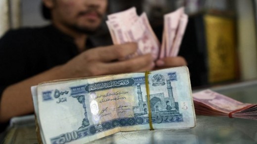 نظام بانکی افغانستان تا 6 ماه دیگر سقوط میکند
