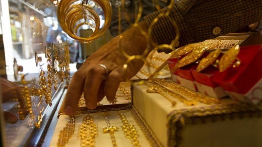 مالیات بر اصل قیمت طلا حذف می شود