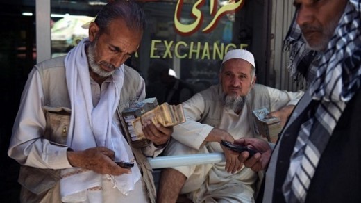آمریکا به ارسال حوالههای شخصی به افغانستان مجوز داد