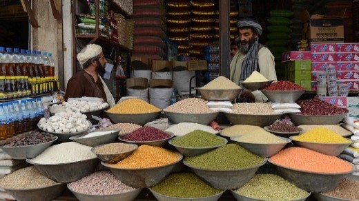 نوسان بیسابقه بازار ارز و مواد غذایی در افغانستان