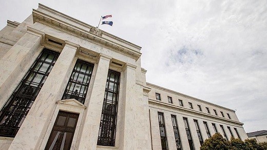 نایب رئیس بانک مرکزی آمریکا ناگزیر به استعفا شد