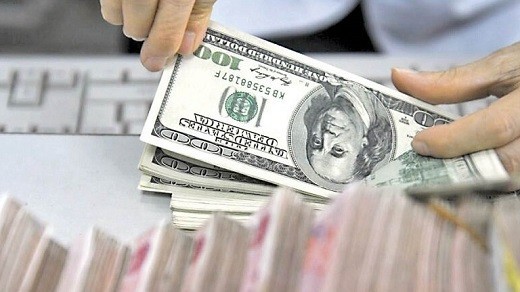 قیمت امروز دلار و یورو در صرافی های بانکی - 8 اسفند