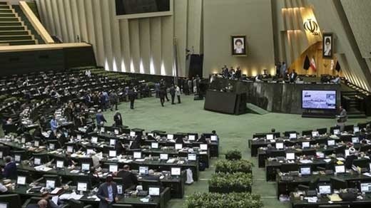 شرط و شروط پرداخت حقوق به کارمندان دولت