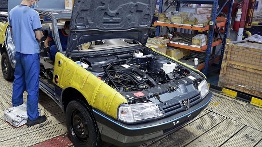 جایگزین کردن تیبا و 405 نباید شوآف خودروسازان باشد