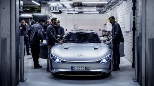 mercedes-benz benz barqi pa tekchart; هزار کیلومتر