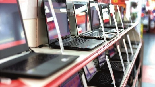 گزارش میدانی از گرانی شدید قیمت لپ تاپ