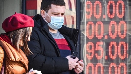 اقتصاد روسیه پس از جنگ و زیر فشار تحریمها