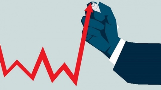 یک تورم عجیب در انتظار بازار خودرو است