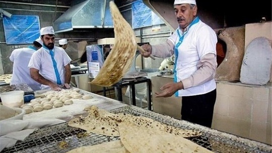 قیمت آرد نانوایی‌ ها هیچ تغییری نکرده است