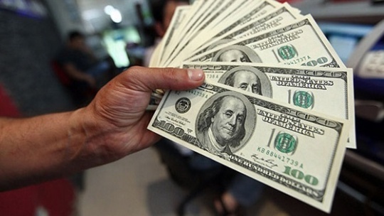 خرید و فروش ارز خارج از شبکه بانکی یا صرافی‌ها; مشمول مالیات