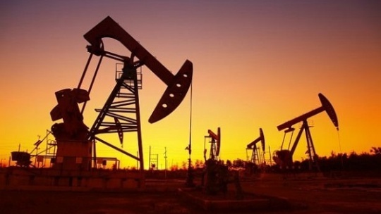 بهای نفت در بازارهای جهانی