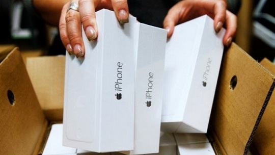 واردات تمامی مدلهای آیفون به ایران ممنوع شد