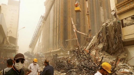 شوک در آبادان از ریزش ساختمان متروپل