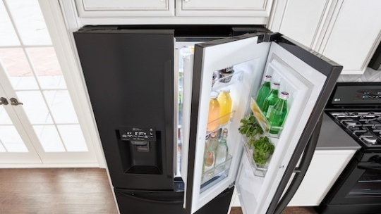 لیست قیمت جدید یخچال های ال جی در بازار ; 1401/03/03