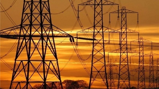 عبور پیک مصرف برق از مرز 51 هزار مگاوات