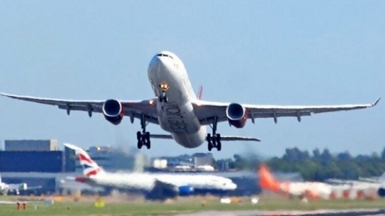 پذیرایی نکردن در پرواز‌های بیش از یک ساعت تخلف است