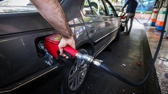 افزایش قیمت بنزین شایعه است