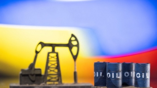 سیاست چین در قبال نفت ارزان‌قیمت روسیه