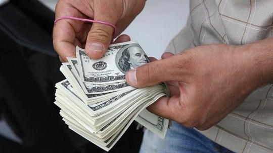 قیمت دلار به بالاترین سطح در 19 ماه گذشته رسید