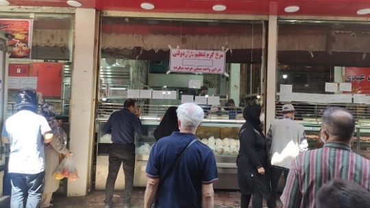 خرید مرغ توسط رستورانها به یکچهارم رسید