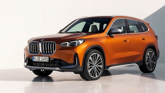 موتور الکتریکی برای شاسی‌بلند کوچک ب‌ام‌و