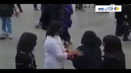 تجمع جنجالی نوجوانان در شیراز/ چند نفر بازداشت شدند + عکس