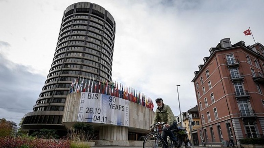 بسیج بانک‌های مرکزی جهان برای افزایش نرخ بهره