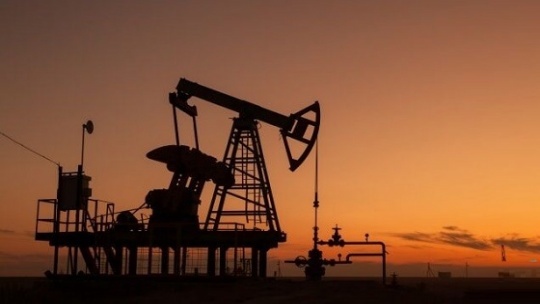 بهای نفت در بازارهای جهانی