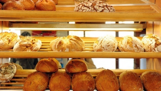 کاهش شدید مصرف نان فانتزی