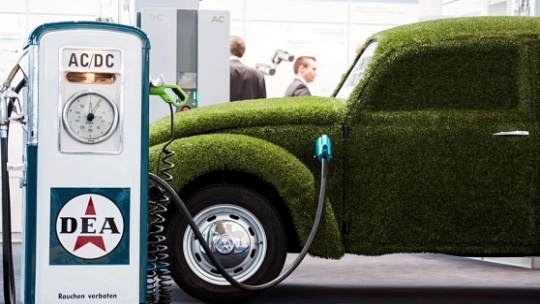 همهچیز درباره برد و مدت شارژ خودروهای برقی