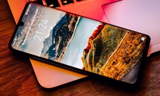 اعلام پرفروش ترین گوشی های موبایل در تیرماه 1401