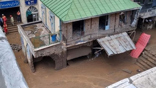 درسها و عبرتهای وقوع سیل در امامزاده داوود