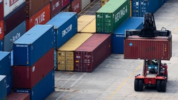 محتویات 13 کانتینر فراموش شده در گمرک بوشهر