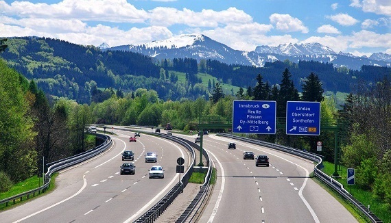 گزارشی از 90 سالگی اتوبان در کشور آلمان