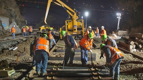 کدام کارگران مشمول دریافتِ فوق‌العاده شب‌کاری می‌شوند؟