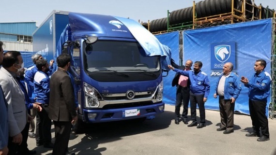 رونمایی از کامیونت آترین پلاس ایران خودرو دیزل