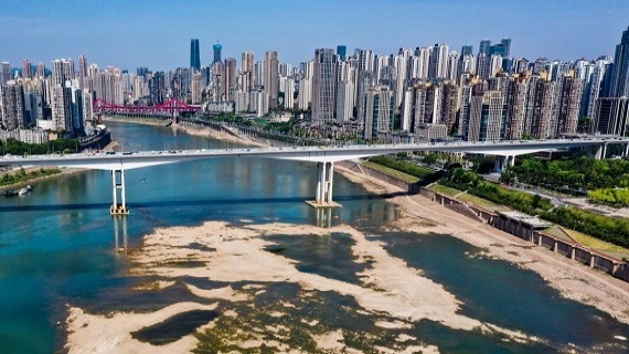 مشکل کمبود شدید آب و برق در چین