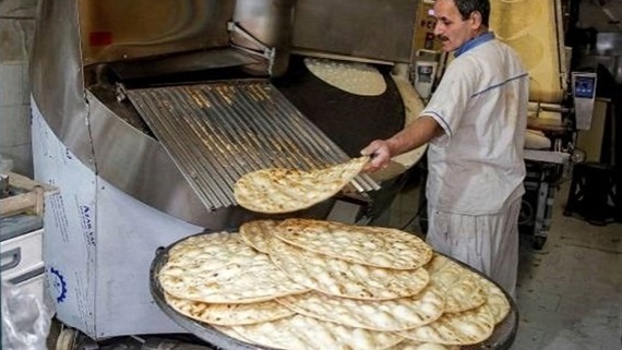 مشکل اتباع خارجی برای خرید نان با کارتخوان هوشمند حل شد