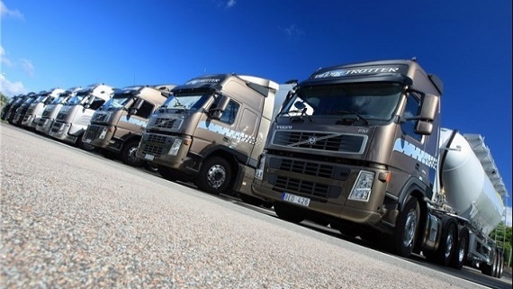 واردات کامیون‌ دست دوم به گمرکات کشور ادامه دارد