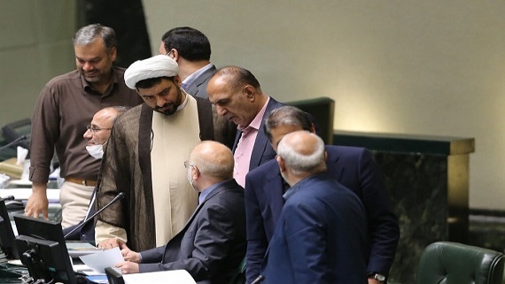 وظایف رییس کل بانک مرکزی مشخص شد