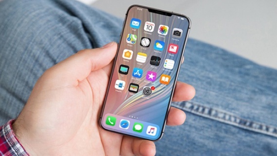 اپل قیمت مدل SE را افزایش داد!