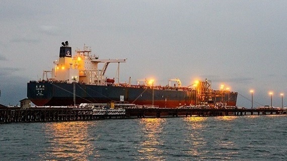 ایران 20 میلیون بشکه نفت ذخیره خود را روانه بازار کرد